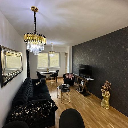 Ferienwohnung Royal Casa Skopje Exterior foto